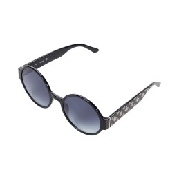 GUESS® GU7722 sunglasses.